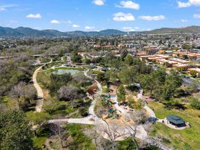 9401 Carlton Oaks Dr E, Santee CA 92071