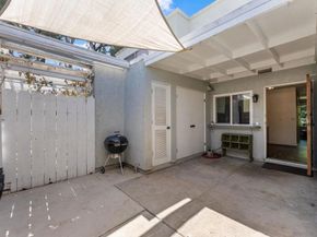 9401 Carlton Oaks Dr E, Santee CA 92071