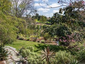 5725 Loma Verde Dr, Rancho Santa Fe CA 92067