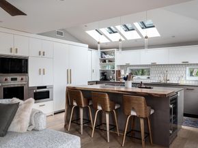 5725 Loma Verde Dr, Rancho Santa Fe CA 92067