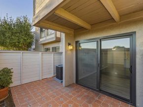 9229 Village Glen Dr 136, San Diego CA 92123