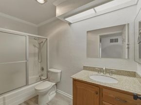 9229 Village Glen Dr 136, San Diego CA 92123