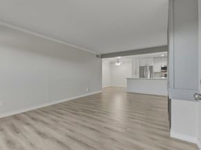 9229 Village Glen Dr 136, San Diego CA 92123