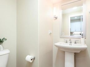 15965 Parkview Loop, San Diego CA 92127