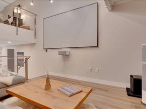 1150 J St 102, San Diego CA 92101