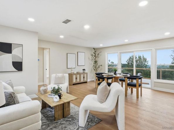 4800 Lee Ave, La Mesa CA 91942