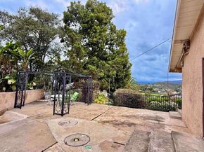 8918 Westhill Rd, Lakeside CA 92040