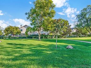 18910 Caminito Cantilena 10, San Diego CA 92128