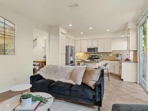 18910 Caminito Cantilena 10, San Diego CA 92128