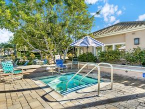 18910 Caminito Cantilena 10, San Diego CA 92128