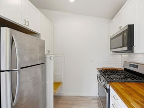 2726 Naples Ct, Carlsbad CA 92010