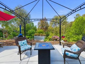 2726 Naples Ct, Carlsbad CA 92010