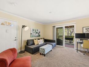 3056 Via Alicante C, La Jolla CA 92037