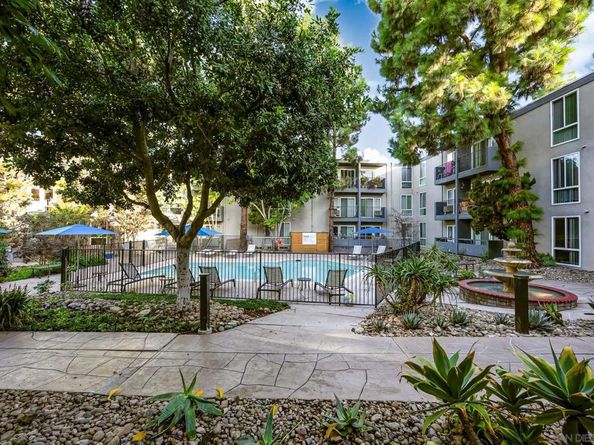 4860 Rolando Ct Unit 52, San Diego CA 92115