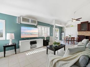 11409 Duenda Rd, San Diego CA 92127