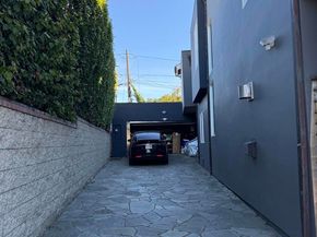 7911 El Paseo Grande, La Jolla CA 92037