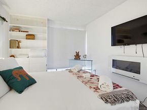 3755 Ocean Front 15, San Diego CA 92109