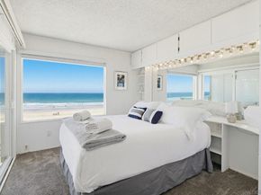3755 Ocean Front 15, San Diego CA 92109