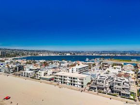 3755 Ocean Front 15, San Diego CA 92109