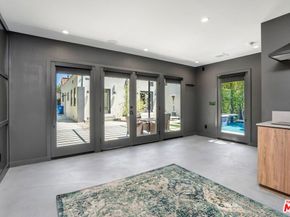 321 N Laurel Avenue, Los Angeles CA 90048