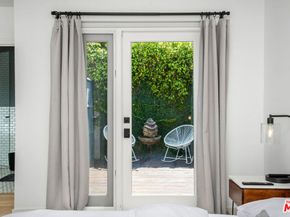 321 N Laurel Avenue, Los Angeles CA 90048