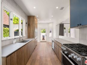 321 N Laurel Avenue, Los Angeles CA 90048
