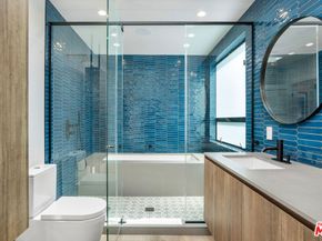 321 N Laurel Avenue, Los Angeles CA 90048