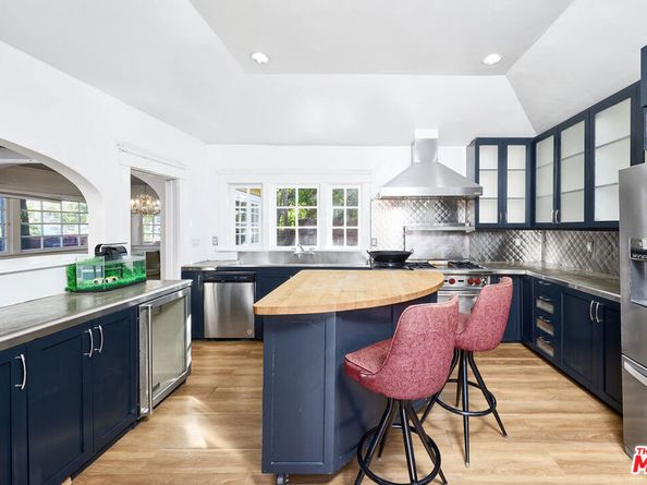 837 Venice Boulevard, Venice CA 90291