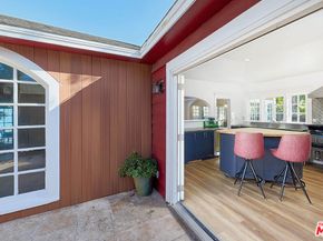 837 Venice Boulevard, Venice CA 90291