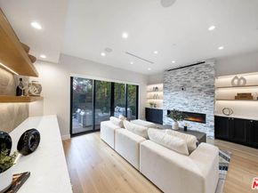 123 S Kilkea Drive, Los Angeles CA 90048