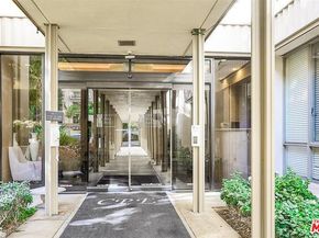 2160 Century Park East 1903, Los Angeles CA 90067