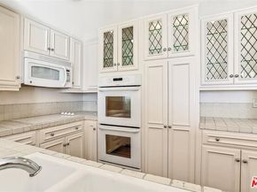 2160 Century Park East 1903, Los Angeles CA 90067