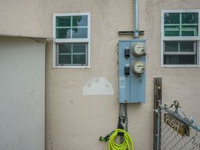 1431 Dixon Street, Glendale CA 91205