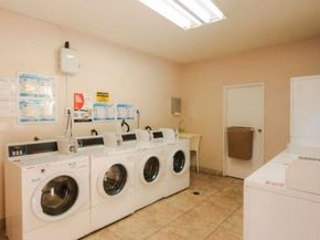 5400 Newcastle Avenue 50, Encino CA 91316