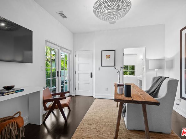 9928 Toluca Lake Avenue, Toluca Lake CA 91602