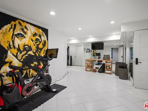 9928 Toluca Lake Avenue, Toluca Lake CA 91602