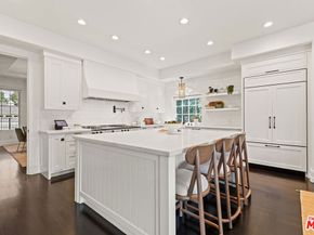 9928 Toluca Lake Avenue, Toluca Lake CA 91602