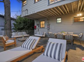 11579 Sunshine Terrace, Studio City CA 91604