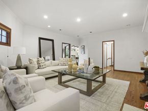 11579 Sunshine Terrace, Studio City CA 91604