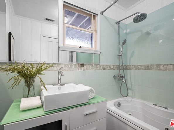 11579 Sunshine Terrace, Studio City CA 91604