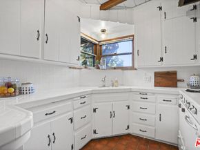 11579 Sunshine Terrace, Studio City CA 91604