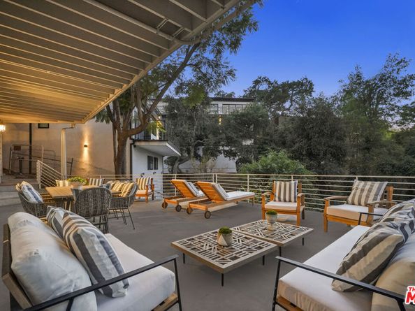 11579 Sunshine Terrace, Studio City CA 91604