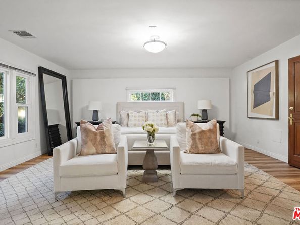 11579 Sunshine Terrace, Studio City CA 91604