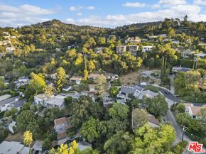 11579 Sunshine Terrace, Studio City CA 91604