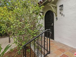 951 N Martel Avenue, Los Angeles CA 90046