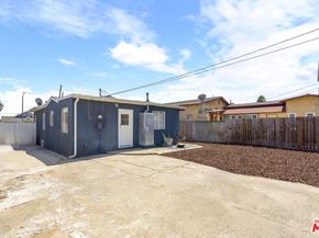 6043 Madden Avenue, Los Angeles CA 90043