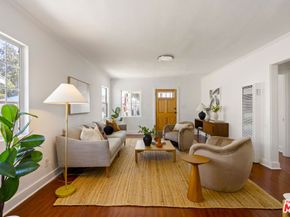 6043 Madden Avenue, Los Angeles CA 90043