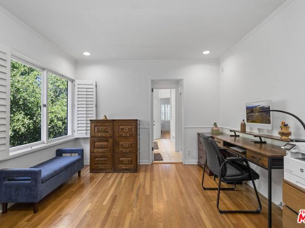 172 S Woodburn Drive, Los Angeles CA 90049