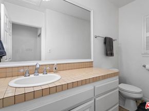 172 S Woodburn Drive, Los Angeles CA 90049