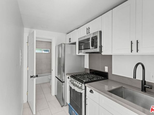 1434 24th Street, Santa Monica CA 90404